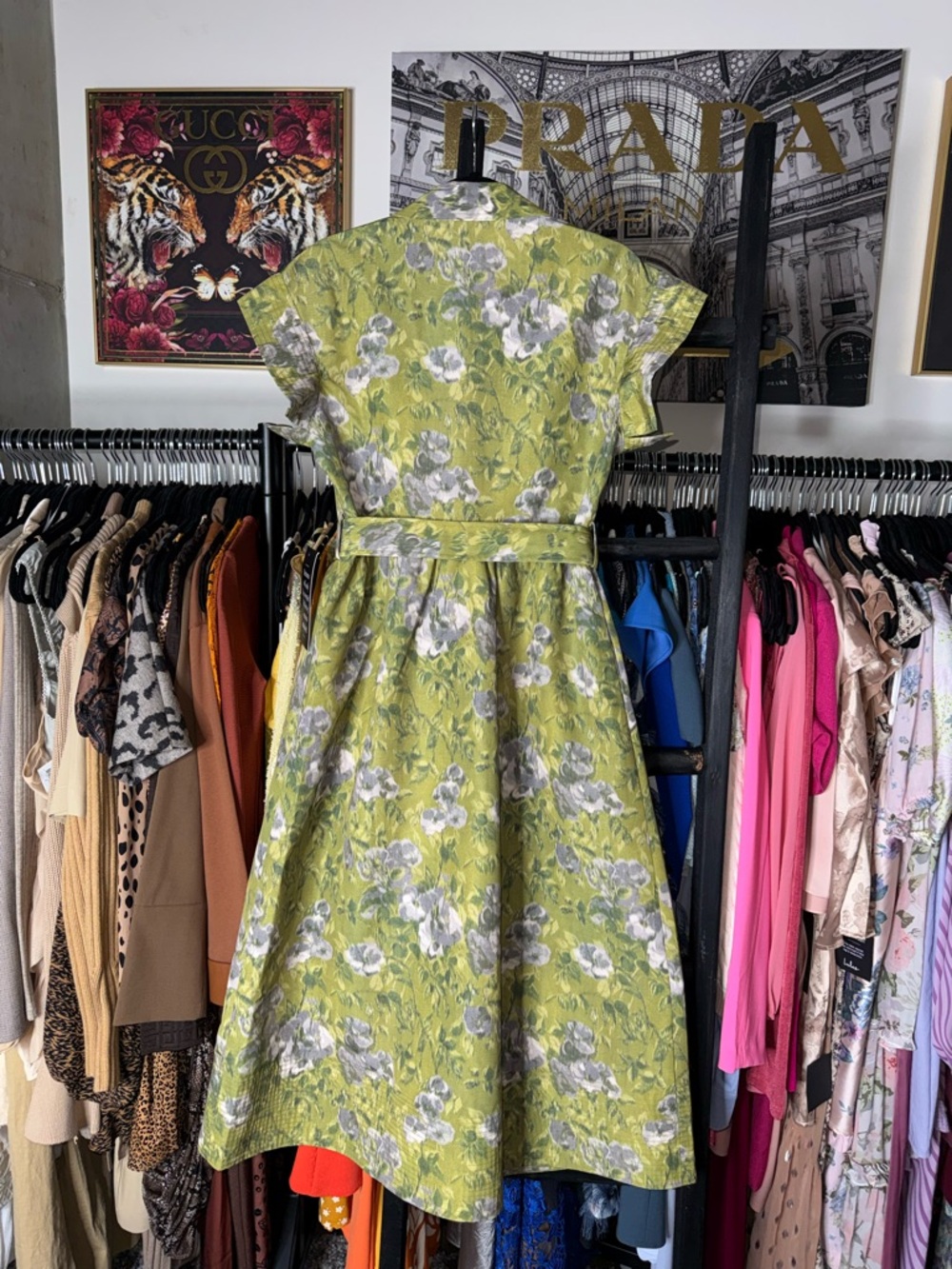 Tuckernuck Chloe Muted Meadows Green Gardens Midi Dress Belted Floral Large New - Picture 7 of 14